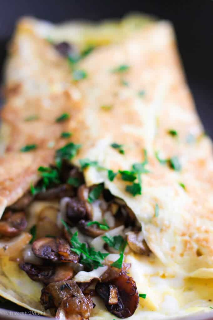 Omelet with mushrooms, onions and mozzarella