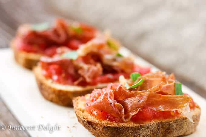 Pan con Tomate with crispy Prosciutto