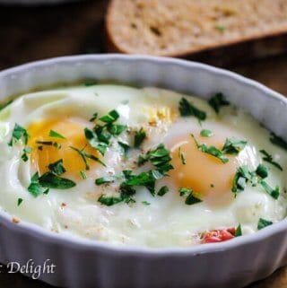 Baked eggs with tomatoes and feta cheese