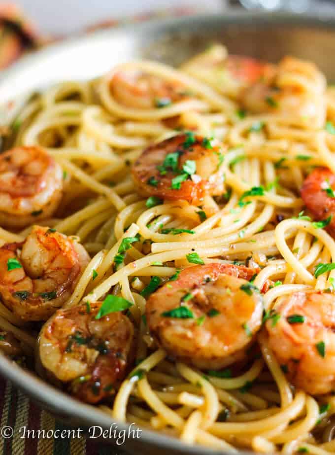 Pasta with shrimp in a skillet