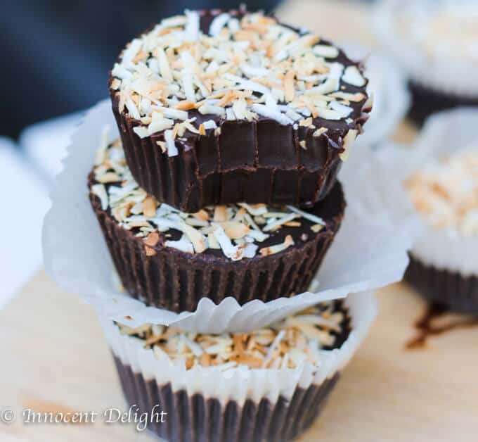 3 ingredients chocolate coconut fudge