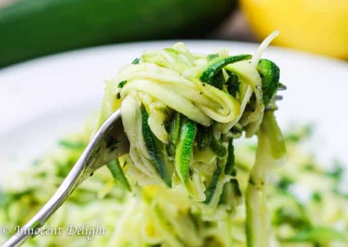 Garlic lemon zucchini noodles