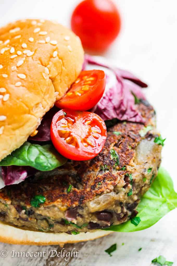 Best veggie burger recipe with black beans, tomatoes and spinach