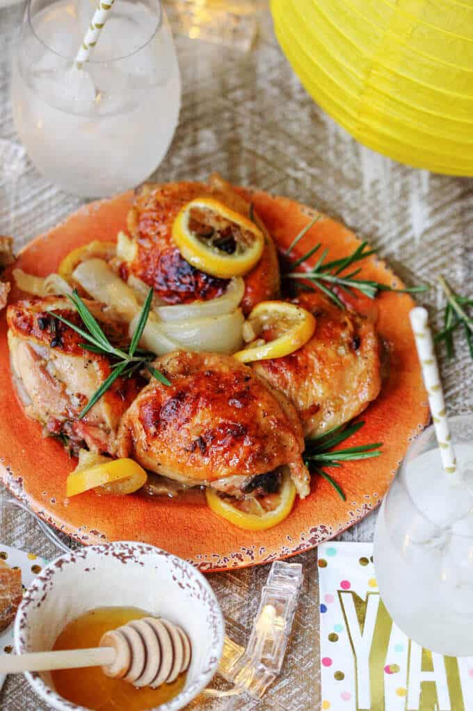  Baked Honey Lemon Chicken with Garlic and Rosemary is a fantastic dish for a date night in. It tastes super delicious, but requires minimal preparation. A win-win situation. #NationalHoneyMonth #SavorGoldenMoments #Ad