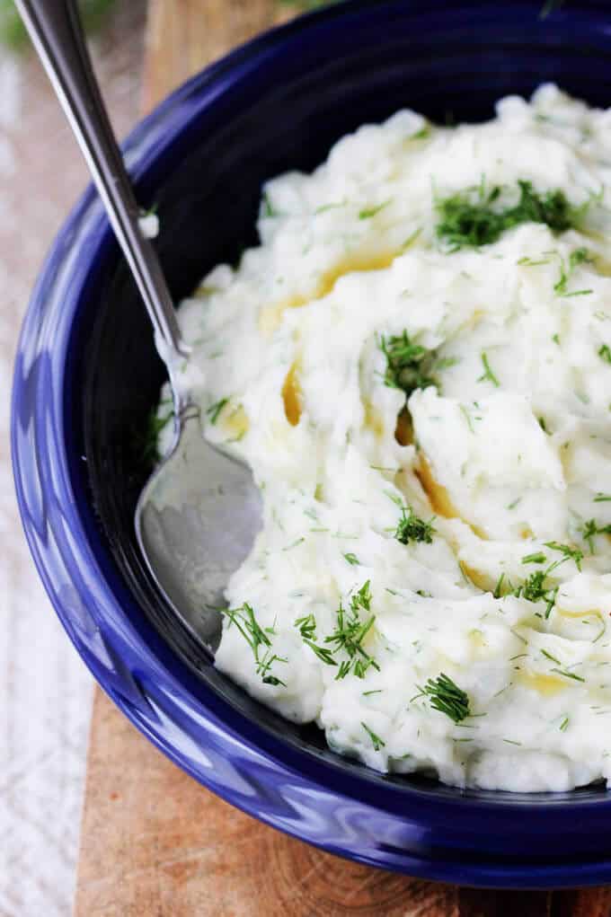 Dill Mashed Potatoes with Brown Butter is a great side dish that can pairs perfectly with any kind of meat or vegetables. With the holidays around the corner, I suggest giving this a go.