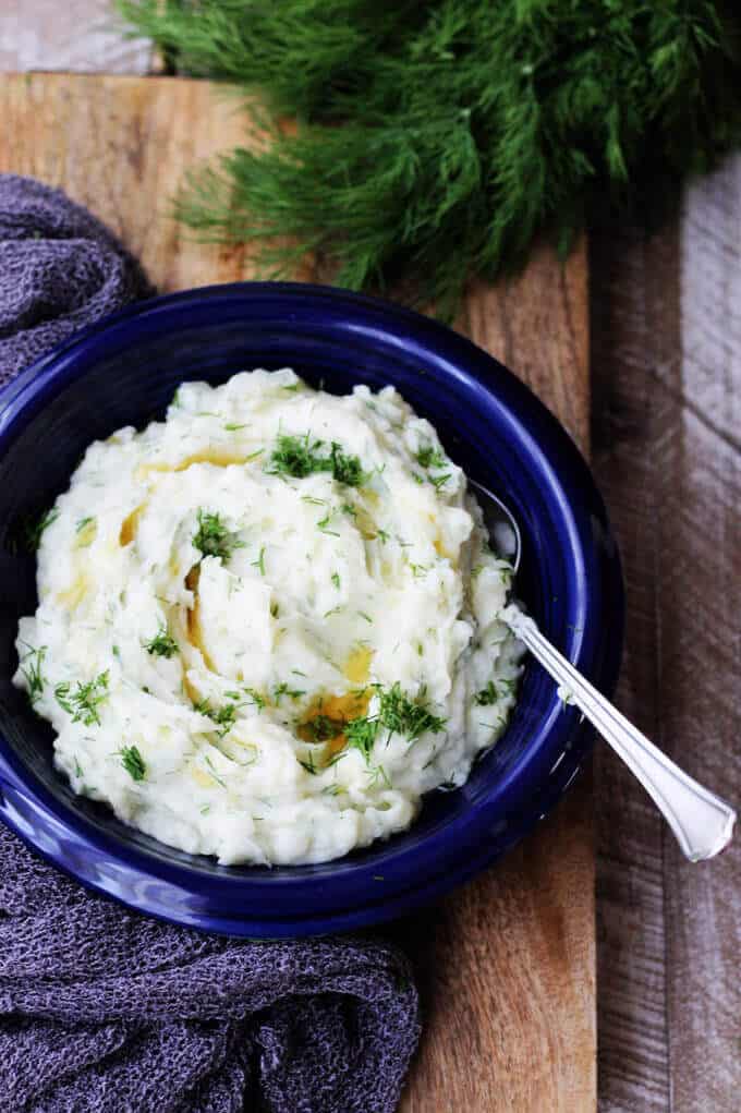Dill Mashed Potatoes with Brown Butter is a great side dish that can pairs perfectly with any kind of meat or vegetables. With the holidays around the corner, I suggest giving this a go.