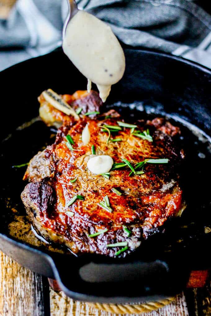Pan-Seared Ribeye with Cracked Pepper & Cheese Sauce