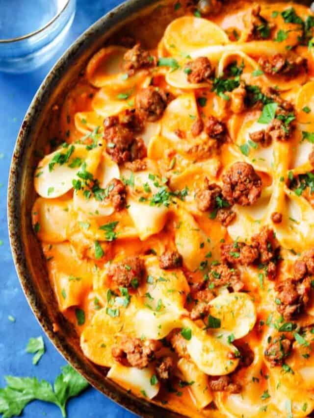 PASTA ALLA VODKA WITH SPICY SAUSAGE Eating European