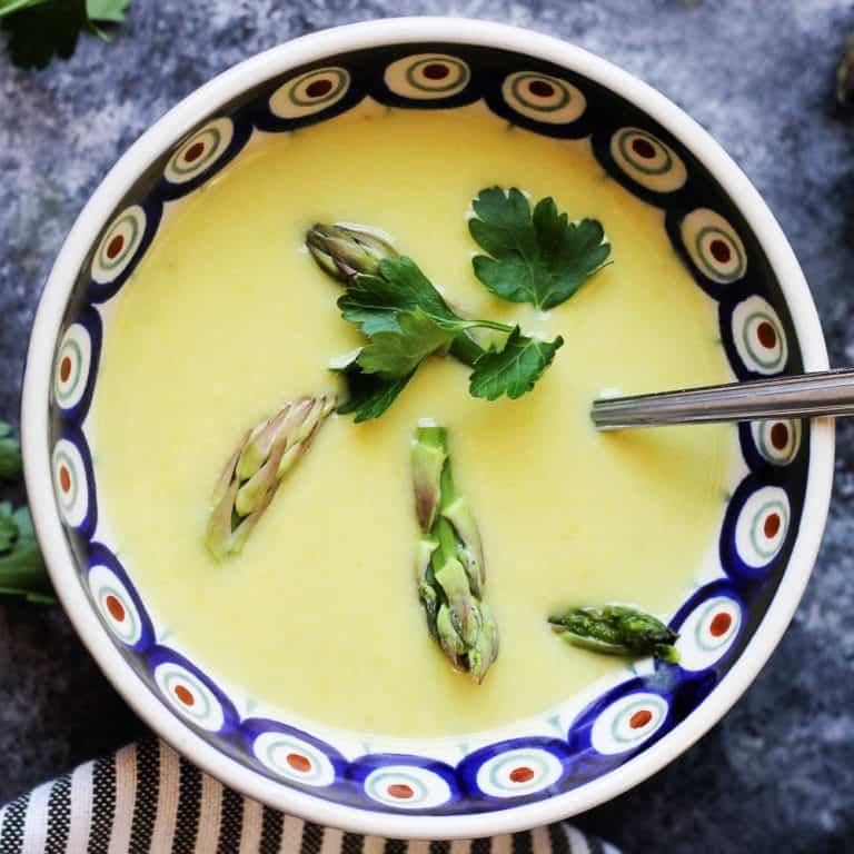 Spring Green Asparagus Soup