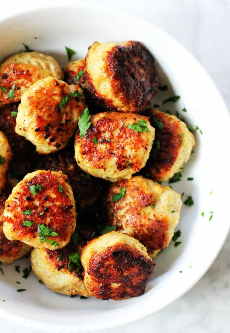 Italian Chicken Meatballs (Easy Dinner Recipe)