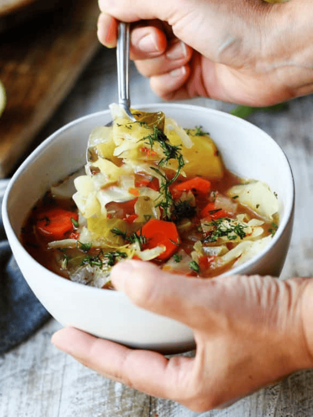 Savor the Flavor of This Delicious Slow Cooker Cabbage Soup